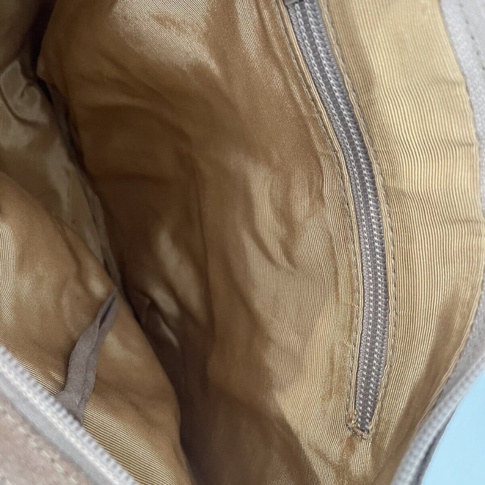 Genuine Leatherock Tan Leather Suede Fringed Crossbody Purse - Picture 4 of 9